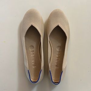 Rothys 9.5 Ecru flats